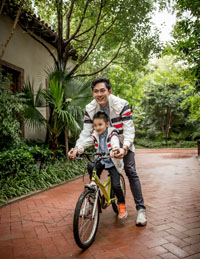 親子休閑運(yùn)動(dòng)套裝