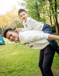 親子長(zhǎng)袖針織衫