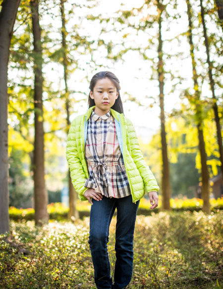 女童純色長(zhǎng)袖外套